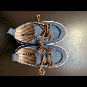 Old Navy Baby Boy Shoes (size 5)